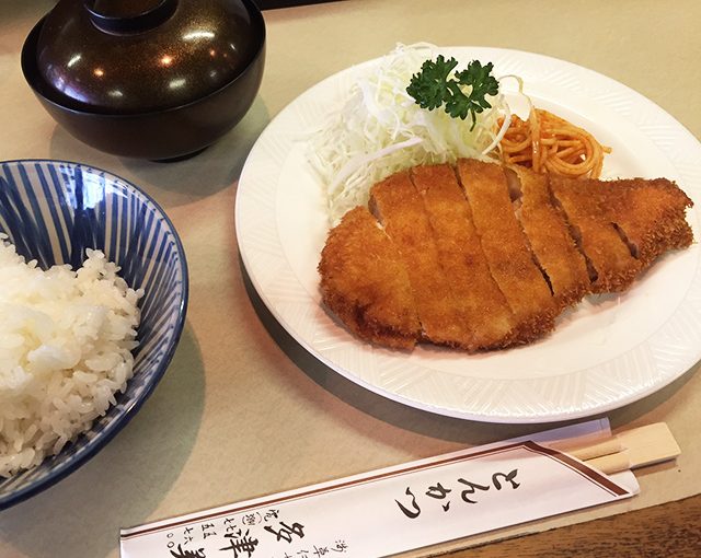 浅草の老舗とんかつ多津美でランチ