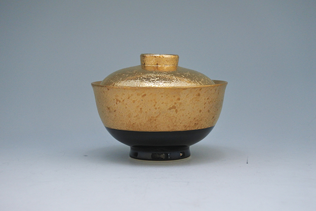 和食器　合羽橋まえ田　ゴージャス！【金黒掛分け蓋付きごはん茶碗】