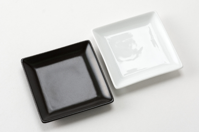 正方形のお皿 定番！】10cmスクエア皿