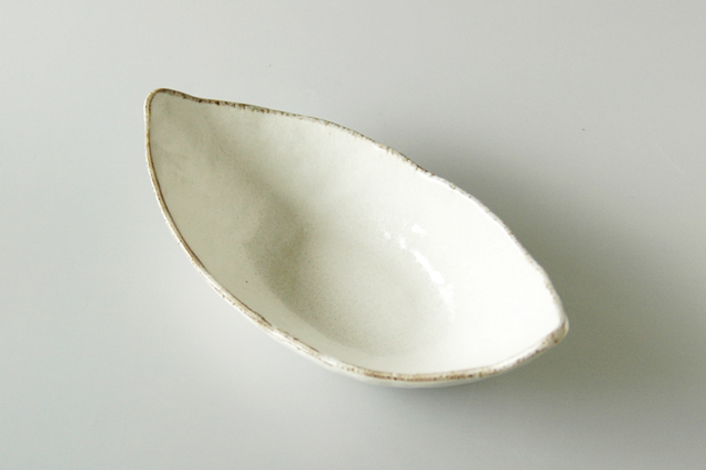 白水晶舟型小鉢