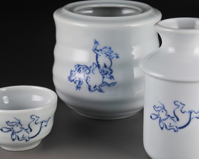 鳥獣戯画　酒器