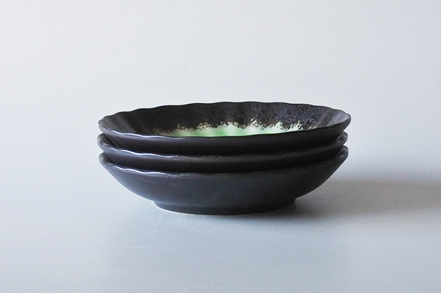 美濃焼】深海菊型銘々皿 取皿 大直径14cm／小直径12cm