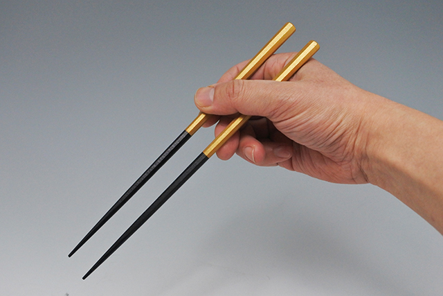 日本製】八角 木箸 黒 塗分け 金／銀 23cm