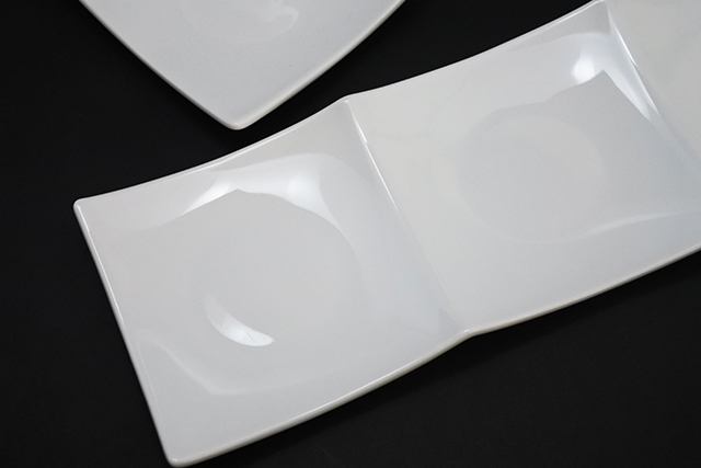 仕切り皿】アーバンホワイト3品平皿 30．8cm×10．3cm