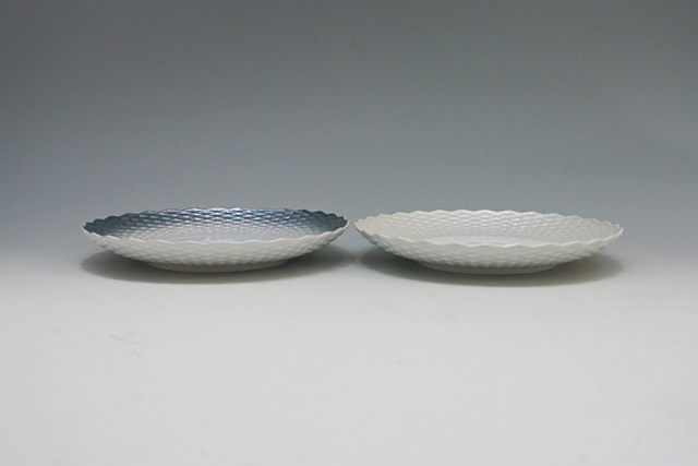 有田焼】華山窯 ラスター吹 花型皿 直径20．8cm×高さ3．1cm