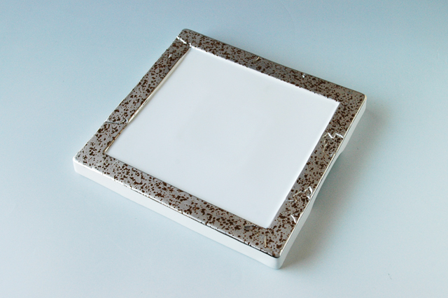 フレームプレート