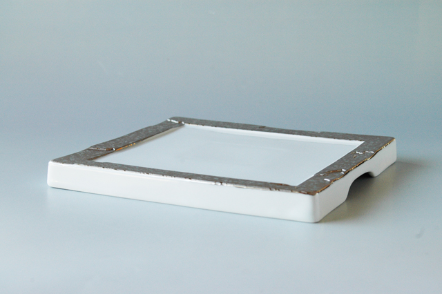 フレームプレート