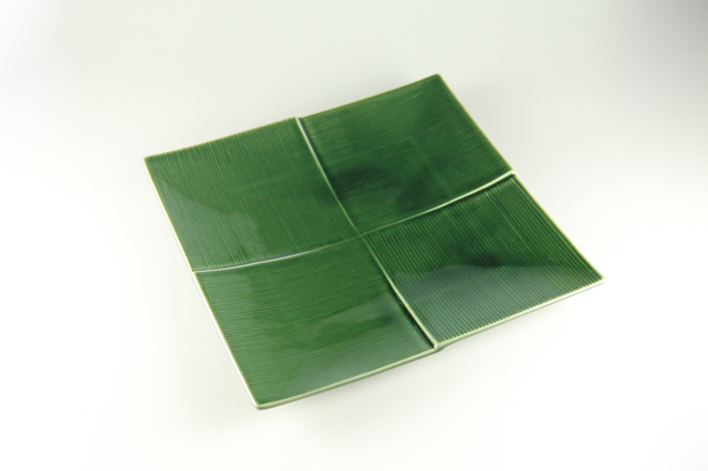 美濃焼】織部線筋正角皿 20cm×20cm×高さ2．4cm