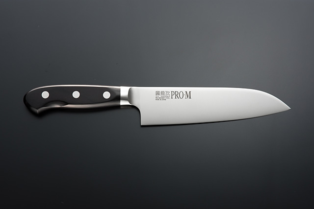 関兼次 Pro M モリブデンステンレス 三徳包丁１７０ｍｍ 黒積層木柄