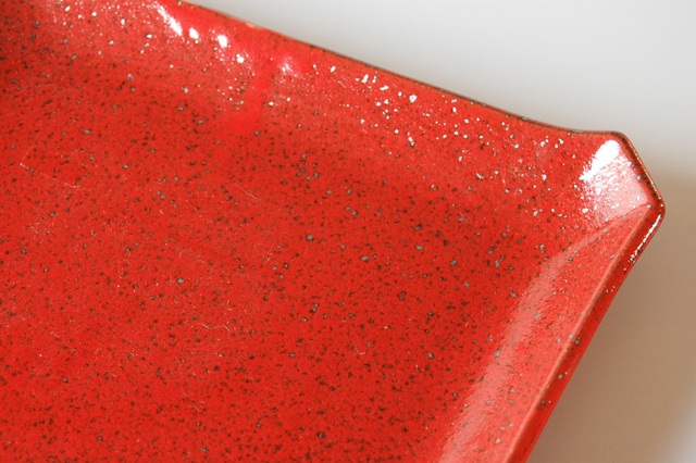 紅天目２４ｃｍ角皿