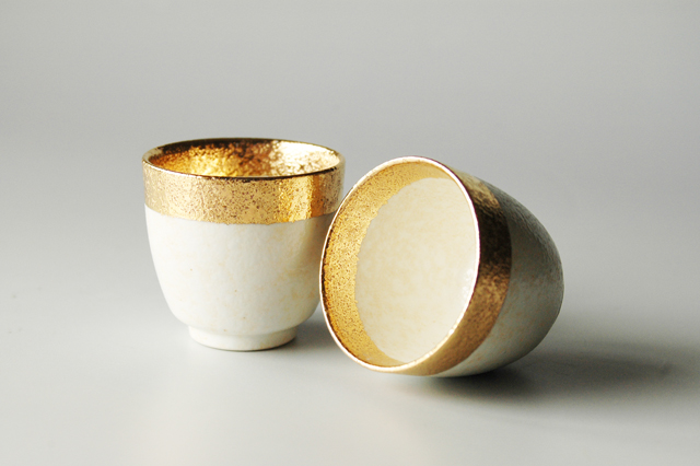 白マット渕金盃