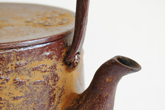 南部鉄瓶】桜皮寸筒型 1．6L 15×22×23．8cm